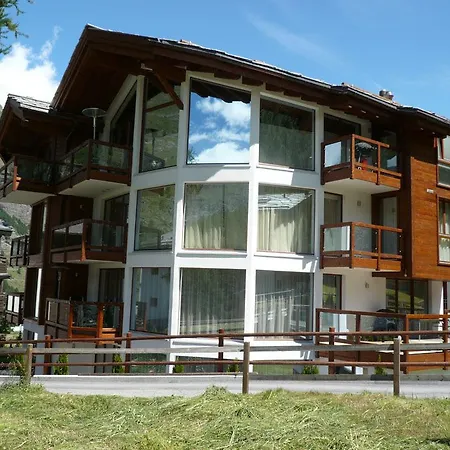 Haus Casa D'amore, Matthew Zermatt